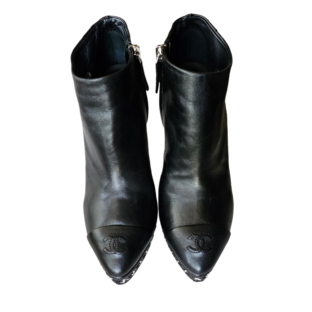 Chanel CC Cap Toe Platform Ankle Boots Size 36 Black Leather Chain Heels Booties